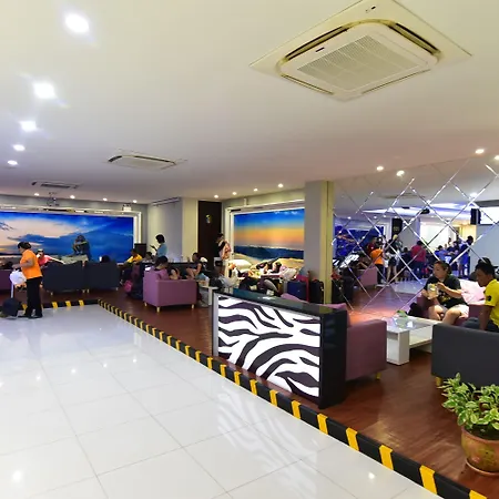 Grand Pink Hotel Hatyai-3
